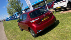 Toyota Yaris 1.5 VVT-i Icon Tech 5dr Petrol Hatchback